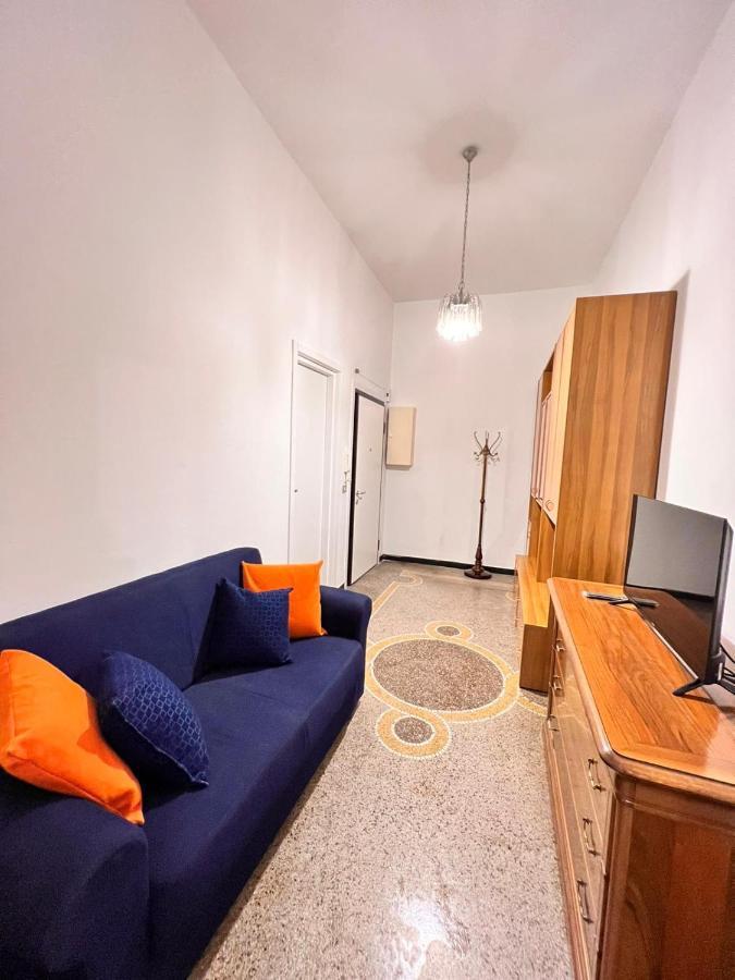 Savona Casa Vacanze Vicino Mare 3 Minuti Wifi Exterior foto